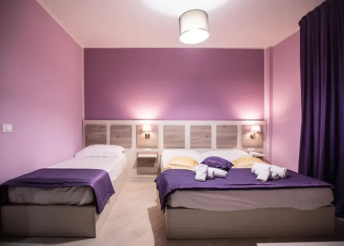 Hotel Cliché